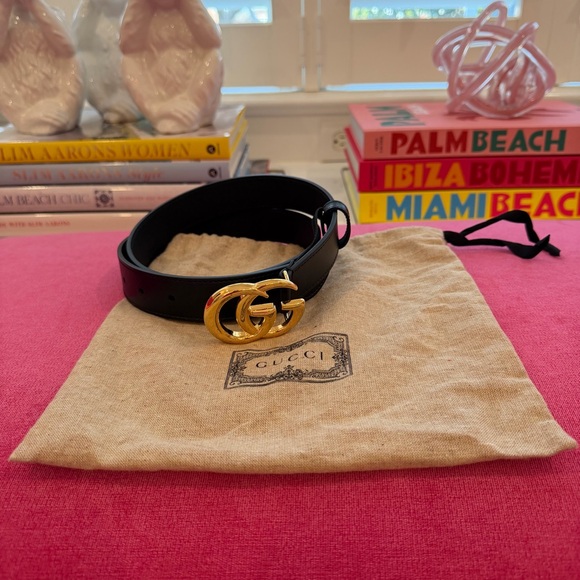 Gucci GG Marmont Black Leather with Gold Hardware Belt - Picture 5 of 11